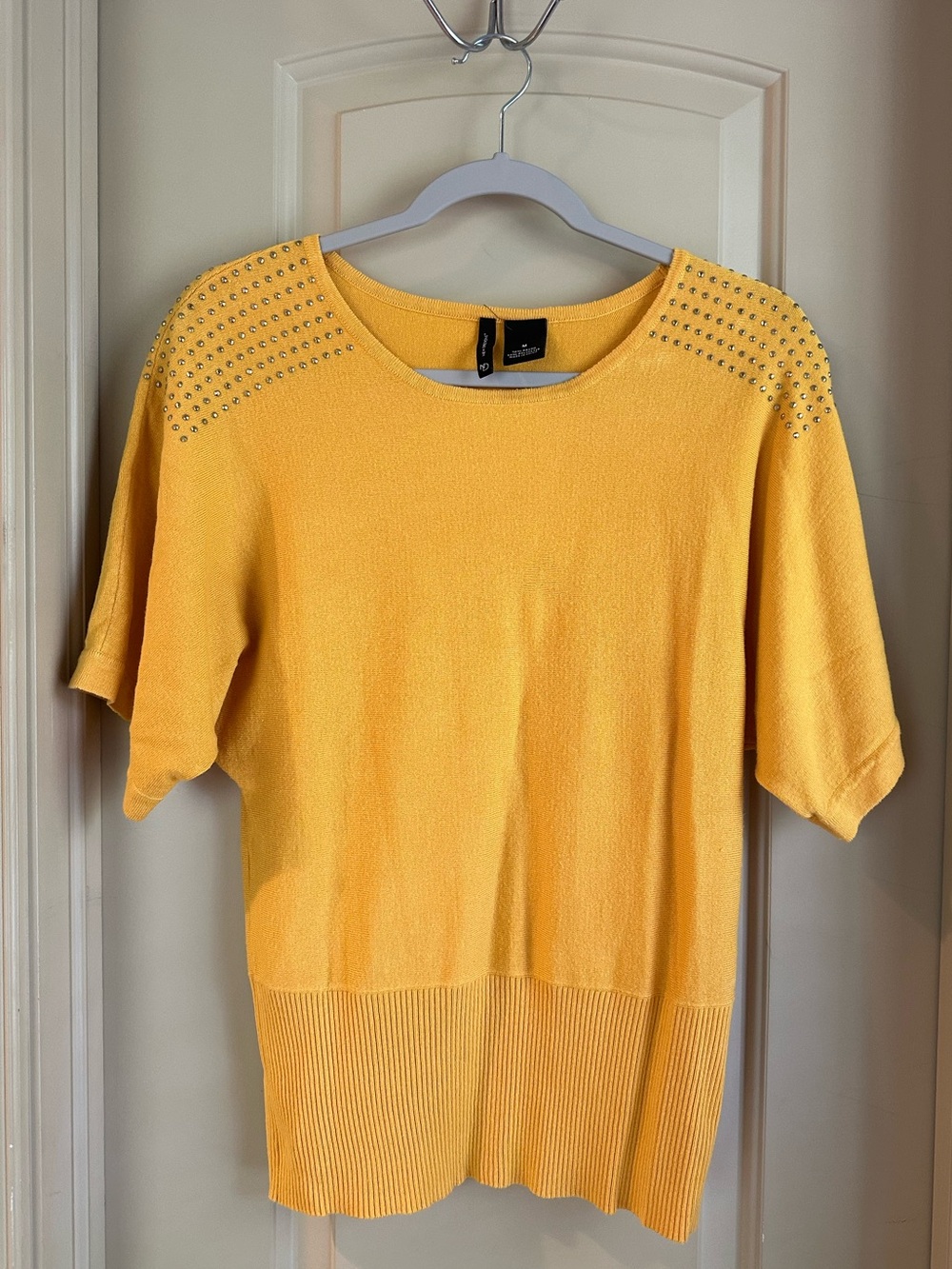 Women’s New Directions Banded Top; Yellow Gold; Size M